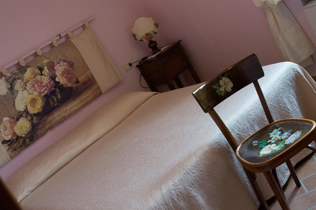 Locanda La Pieve Semproniano Esterno foto