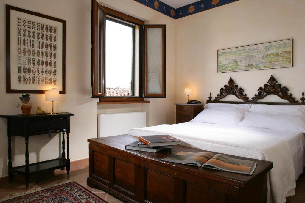 Locanda La Pieve Semproniano Esterno foto